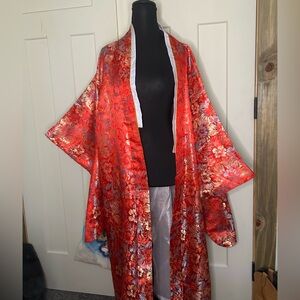 Floral Red Traditional Japanese Kimono Robe